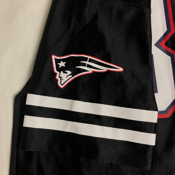 Rob Gronkowski Jersey - Picture 6 of 8